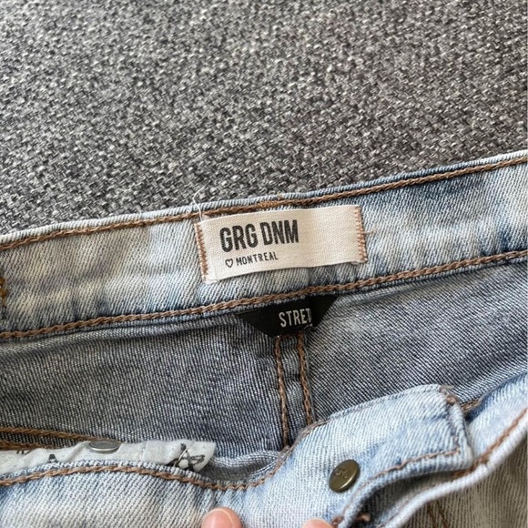 Garage mid rise denim short - Picture 3 of 8